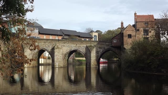 Chapels, Prisons, Hidden Arches – There’s More to Elvet Bridge than You Think