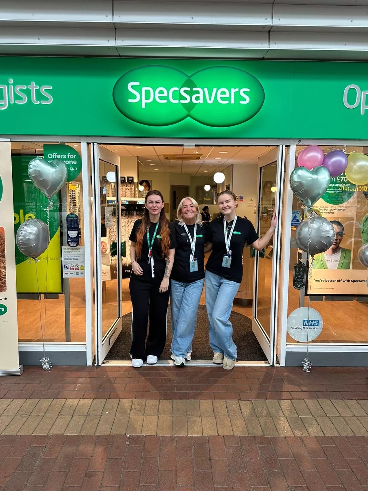 Specsavers Peterlee Hosts Contact Lens Awareness Day for Health Week