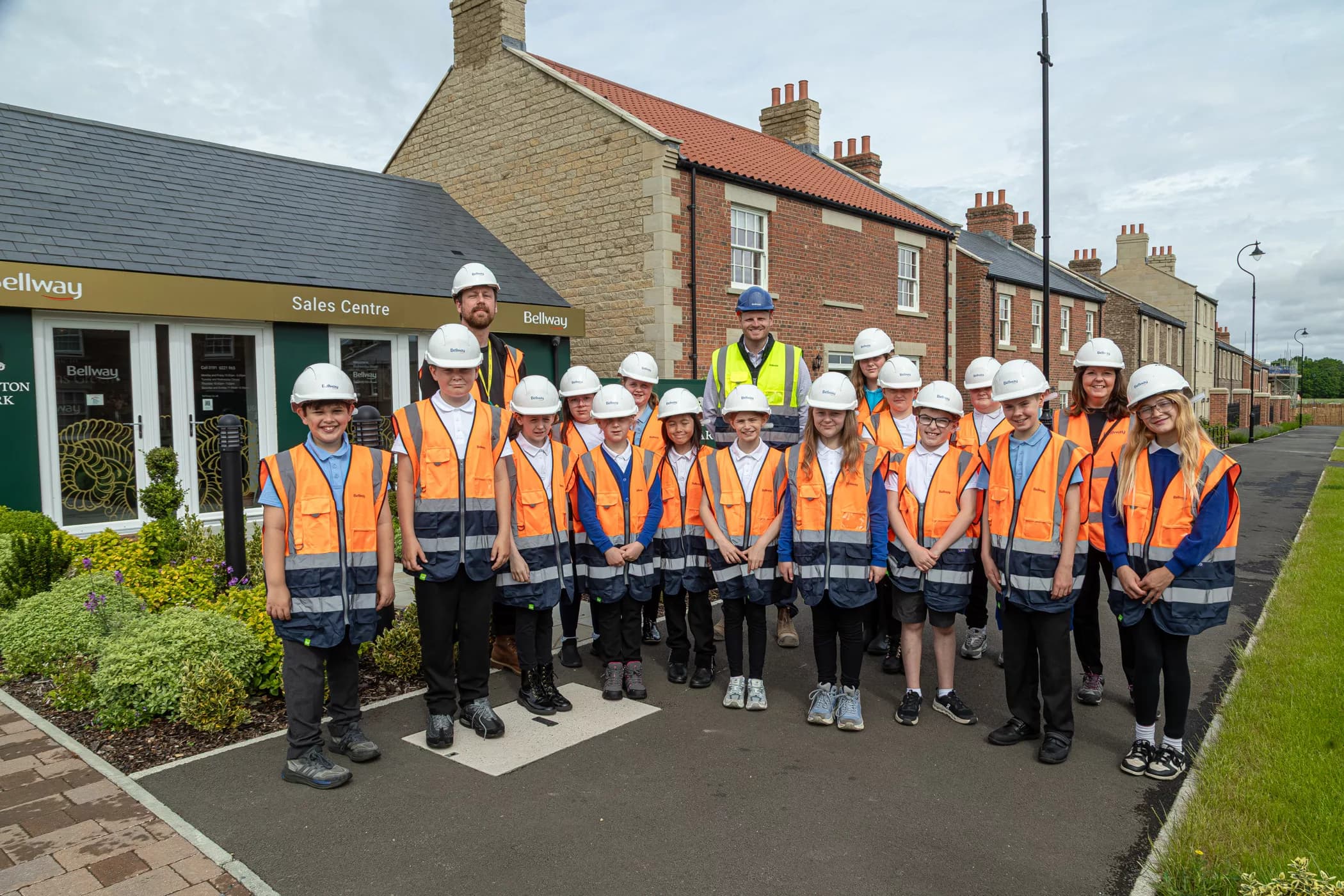 Bournmoor Primary Pupils Visit New Homes Development at Lambton Park