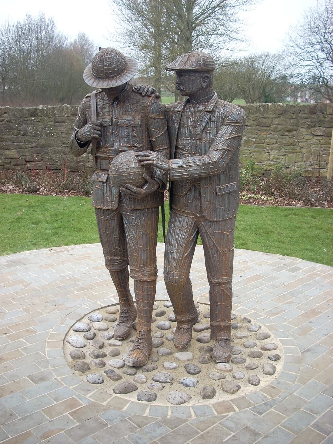 Sculpture Commemorating Tragic WWI Brothers Wins Environment Award