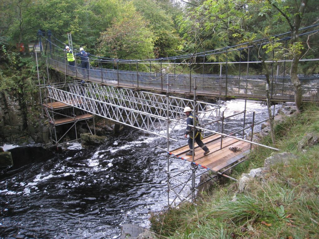 Wynch bridge works