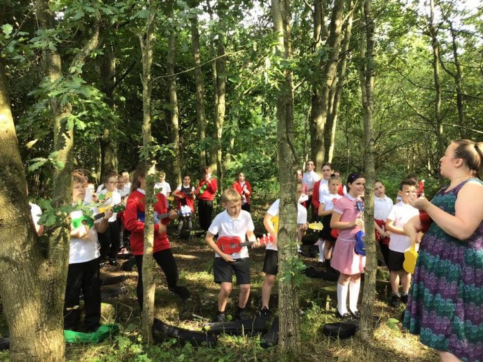 East Stanley School Takes It's Music Lessons Outdoors