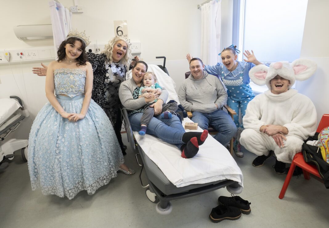Pantomime Magic: Cinderella's Spellbinding Visit to Hospital Delights Young Patients