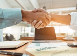 How strategic partnerships help businesses reduce risk How strategic partnerships help businesses reduce risk