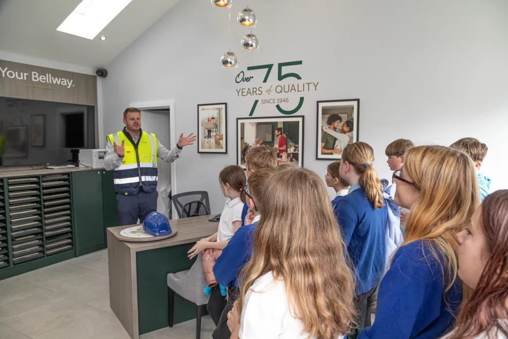 Bournmoor Primary Pupils Visit New Homes Development at Lambton Park