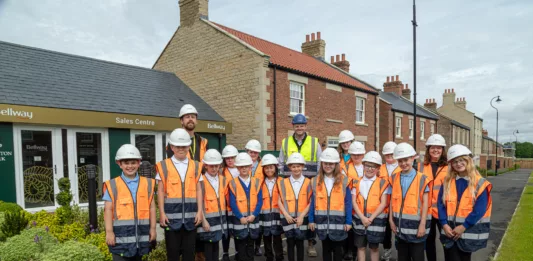Bournmoor Primary Pupils Visit New Homes Development at Lambton Park Bournmoor Primary Pupils Visit New Homes Development at Lambton Park