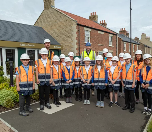 Bournmoor Primary Pupils Visit New Homes Development at Lambton Park Bournmoor Primary Pupils Visit New Homes Development at Lambton Park